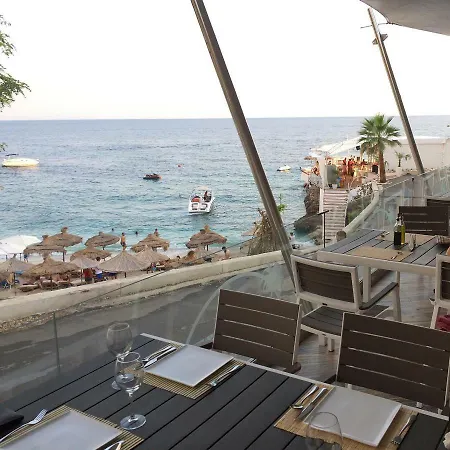Grand Boutique Hotel